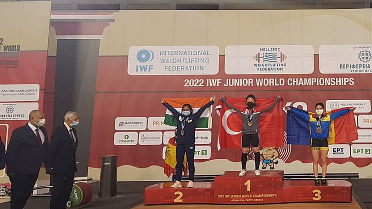 Dünya Şampiyonası'nda 1 altın 1 gümüş madalya