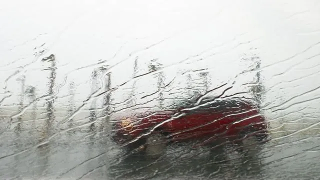 Meteorolojiden 6 ile turuncu, 37 ile sarı uyarı