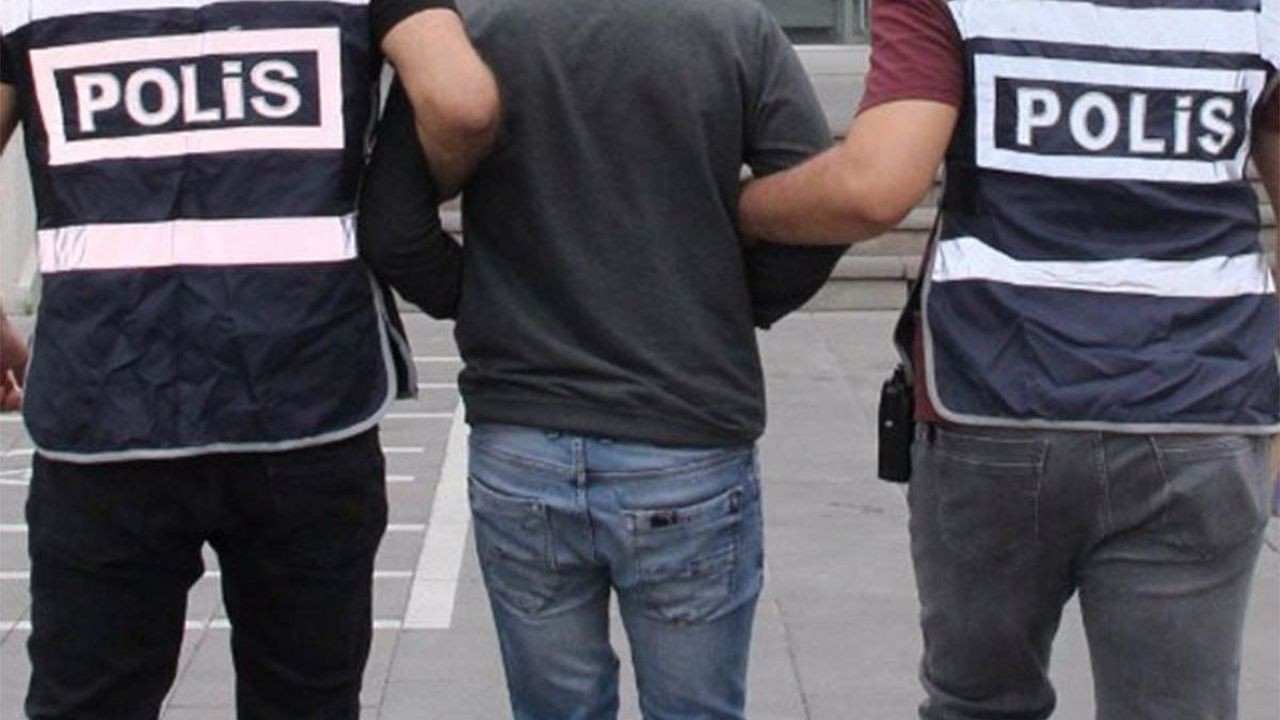 İstanbul'da DHKP/C üyesi iki şüpheli yakalandı