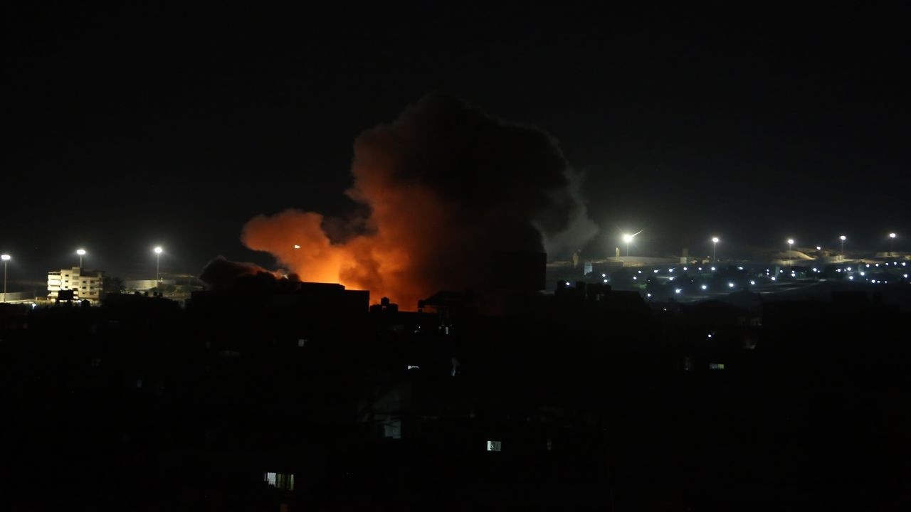 Gazze'ye saldırısında onlarca kişi yaralandı