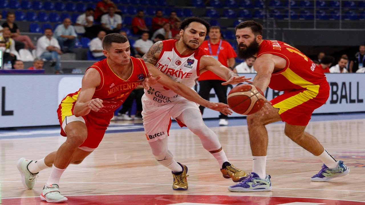 Türkiye: 72 - Karadağ: 68