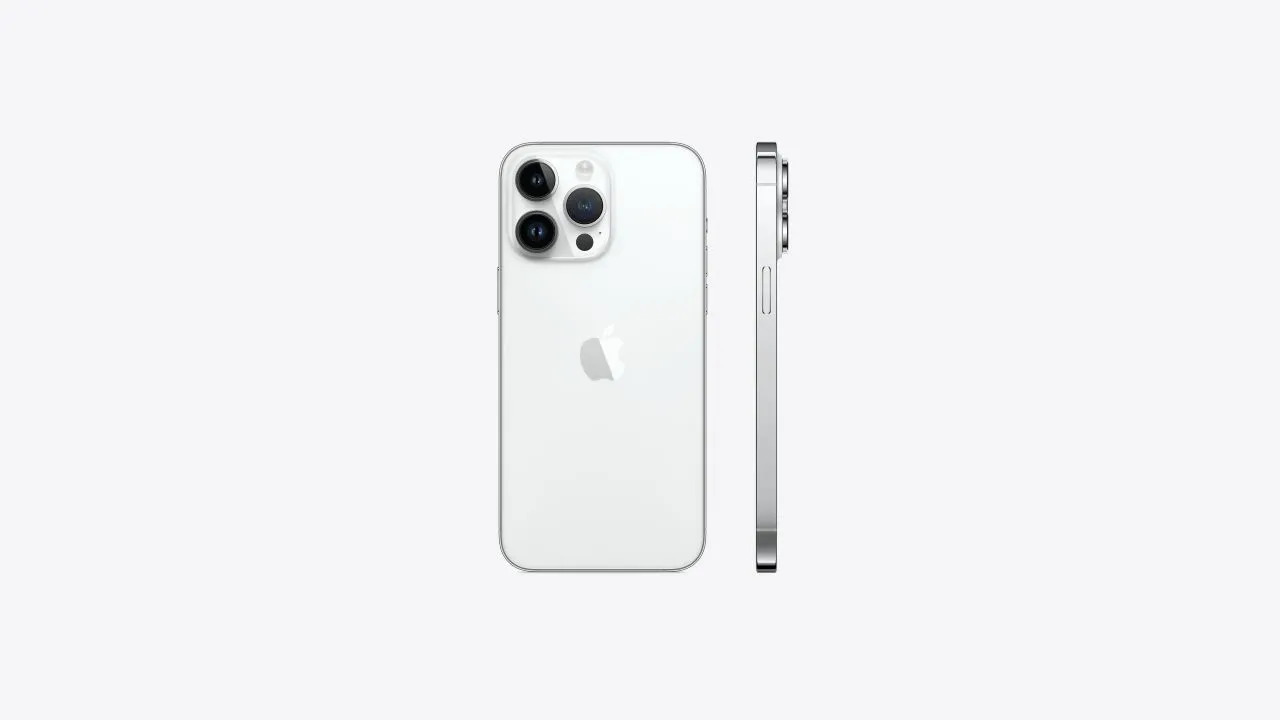 İphone 14 ve İphone 14 Plus vitrinde