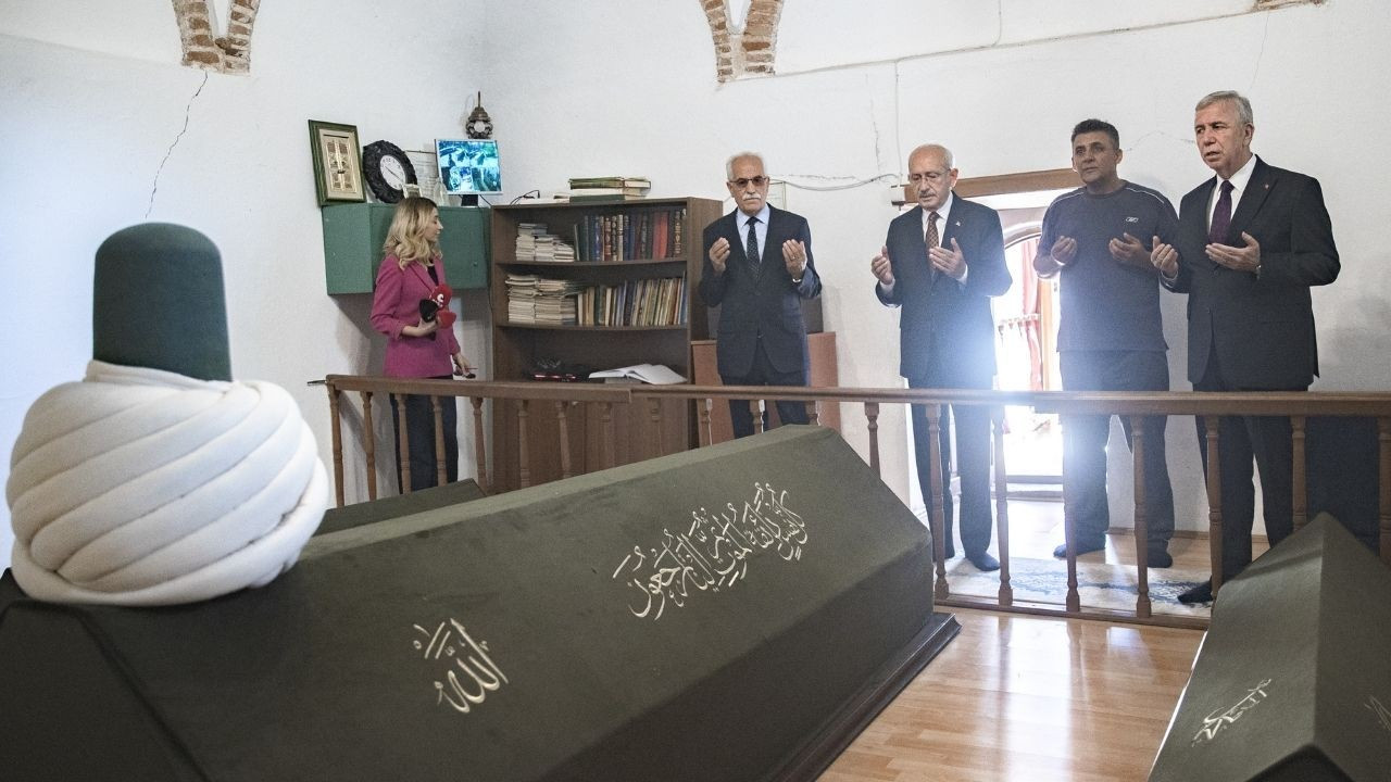 Kılıçdaroğlu, Tapduk Emre Türbesi'ni ziyaret etti