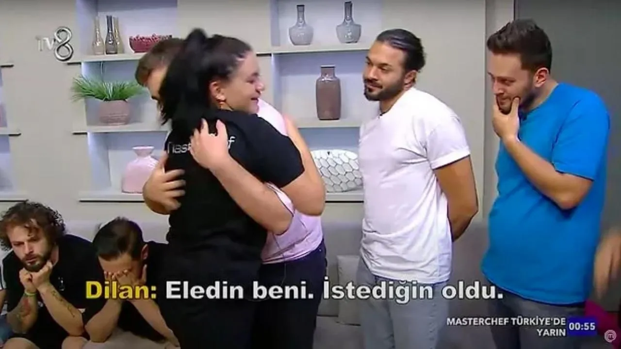 Demet Akalın'dan Masterchef Dilan'a imalı gönderme!