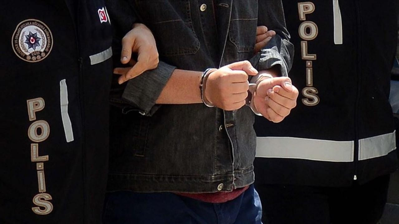 İzmir'de 55 bin uyuşturucu hapla yakalandılar!