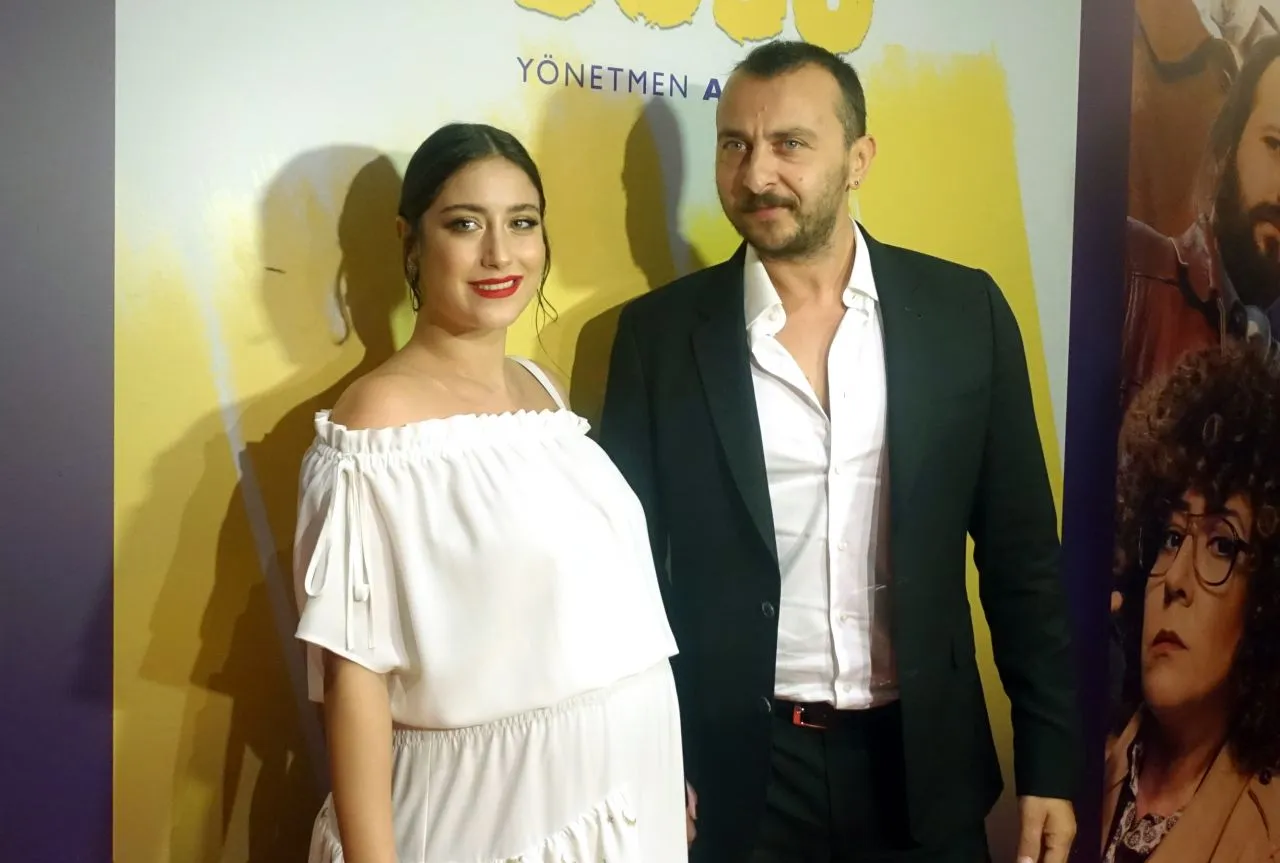 Hazal Kaya, kızının ismini açıkladı