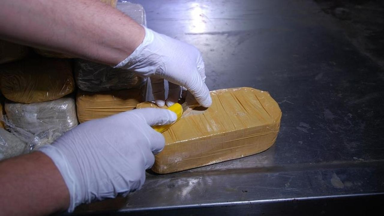 İtalya'da 2,7 ton kokain ele geçirildi