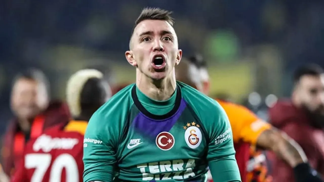 Muslera Galatasaray'ı bırakacak