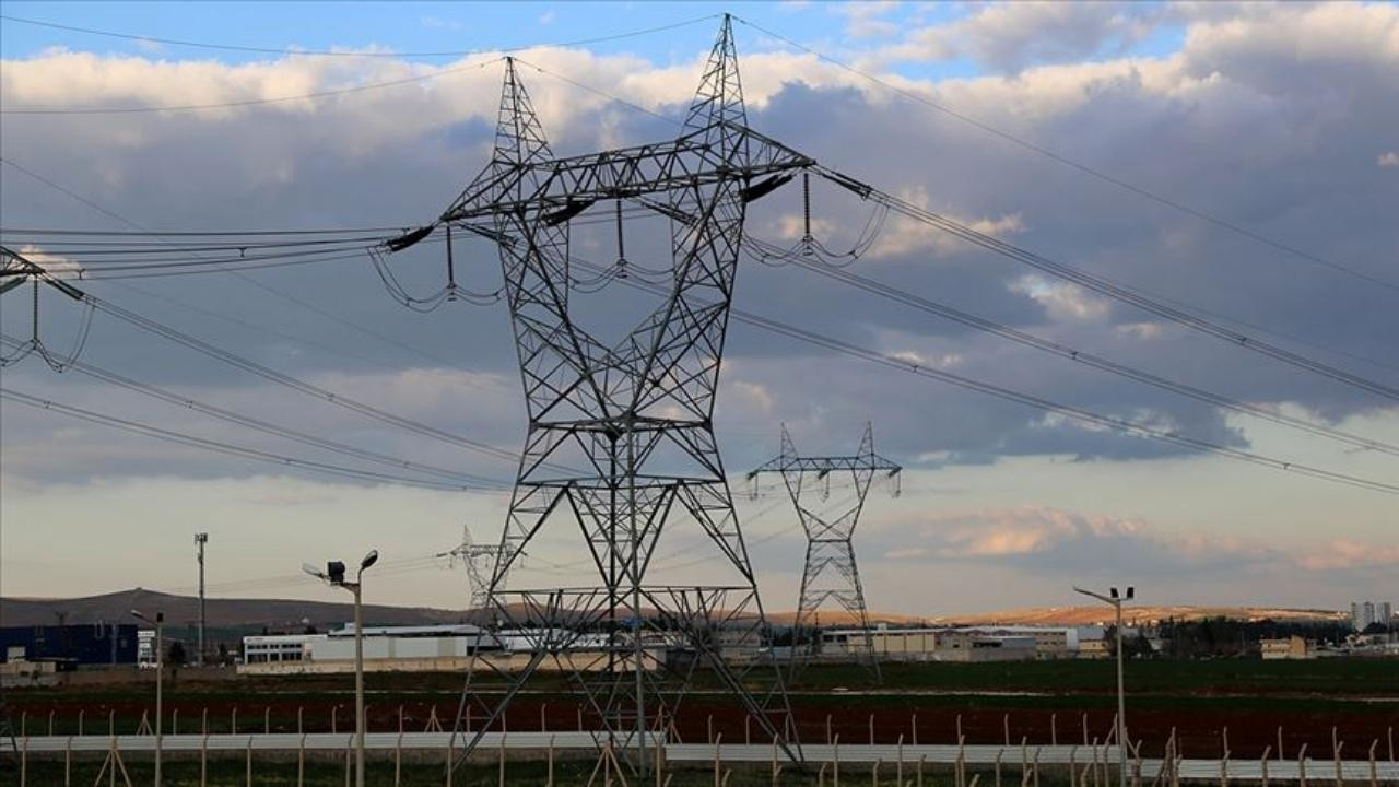 Çin'de 9 ayda elektrik tüketimi yüzde 4 arttı!