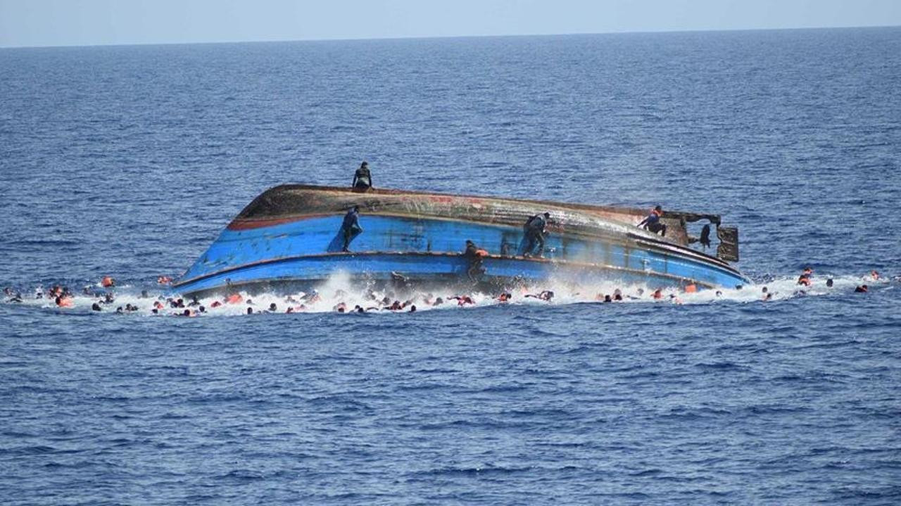Kamboçya'da alabora olan teknede ölüı 11'e çıktı