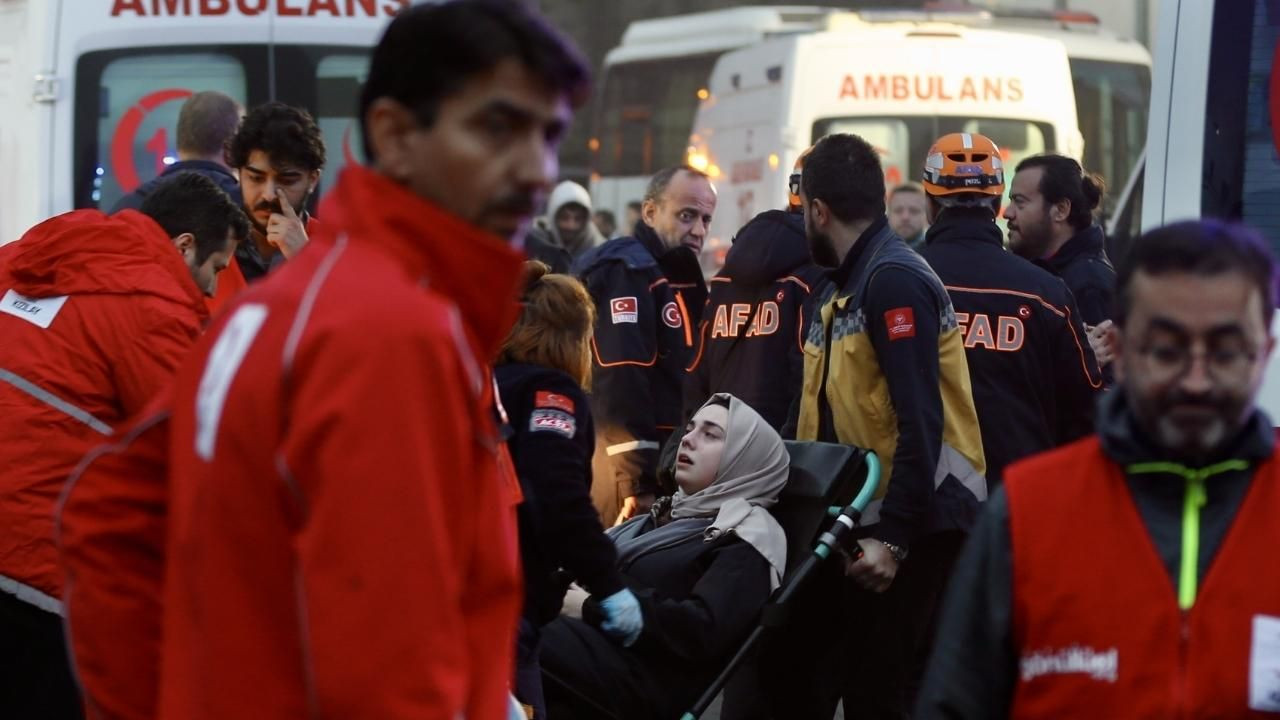 Bartın'da günün ilk saatlerinde acı bekleyiş sürüyor - Sayfa 12