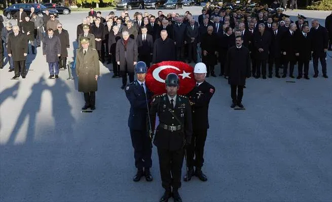 Ulu Önder Atatürk için Anıtkabir'de devlet töreni düzenlendi