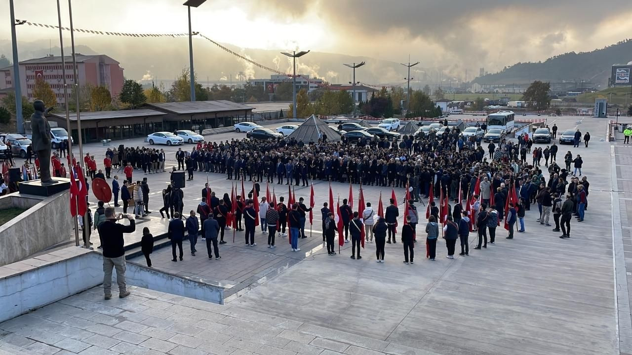 Türkiye, Mustafa Kemal Atatürk'ü saygıyla andı - Sayfa 10