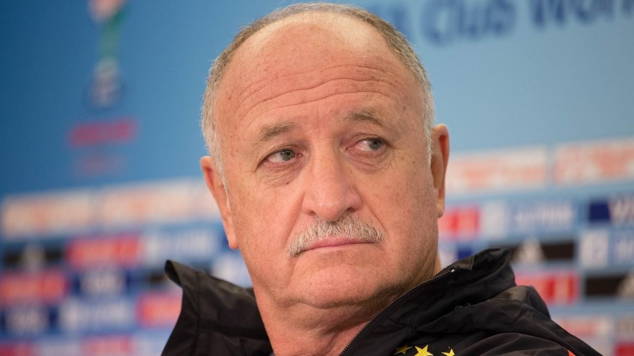 Deneyimli teknik adam Scolari kariyerini noktaladı