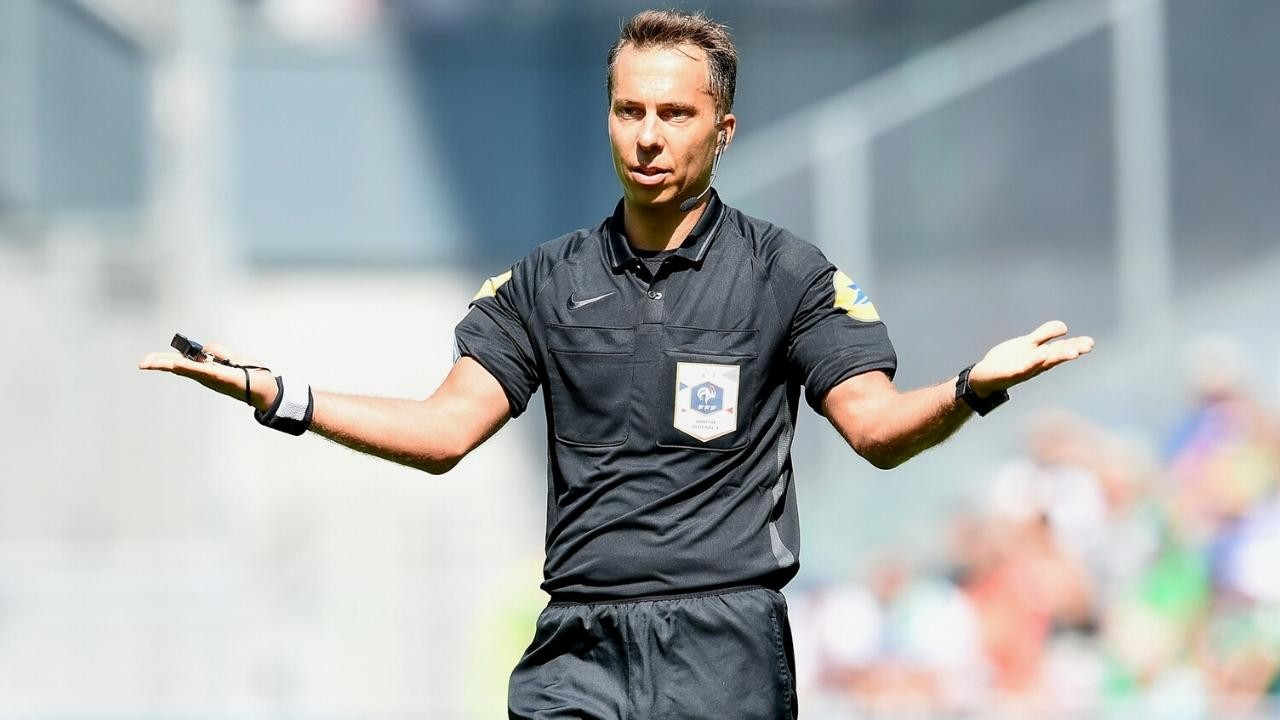 Fransız tecrübeli hakem hayatını kaybetti!