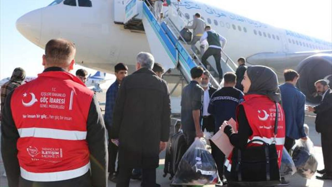 Afgan uyruklu 227 düzensiz göçmen gönderildi