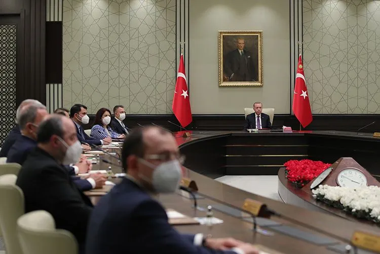 İşte Kabine Toplantısı'nın beklenen gündem maddeleri!