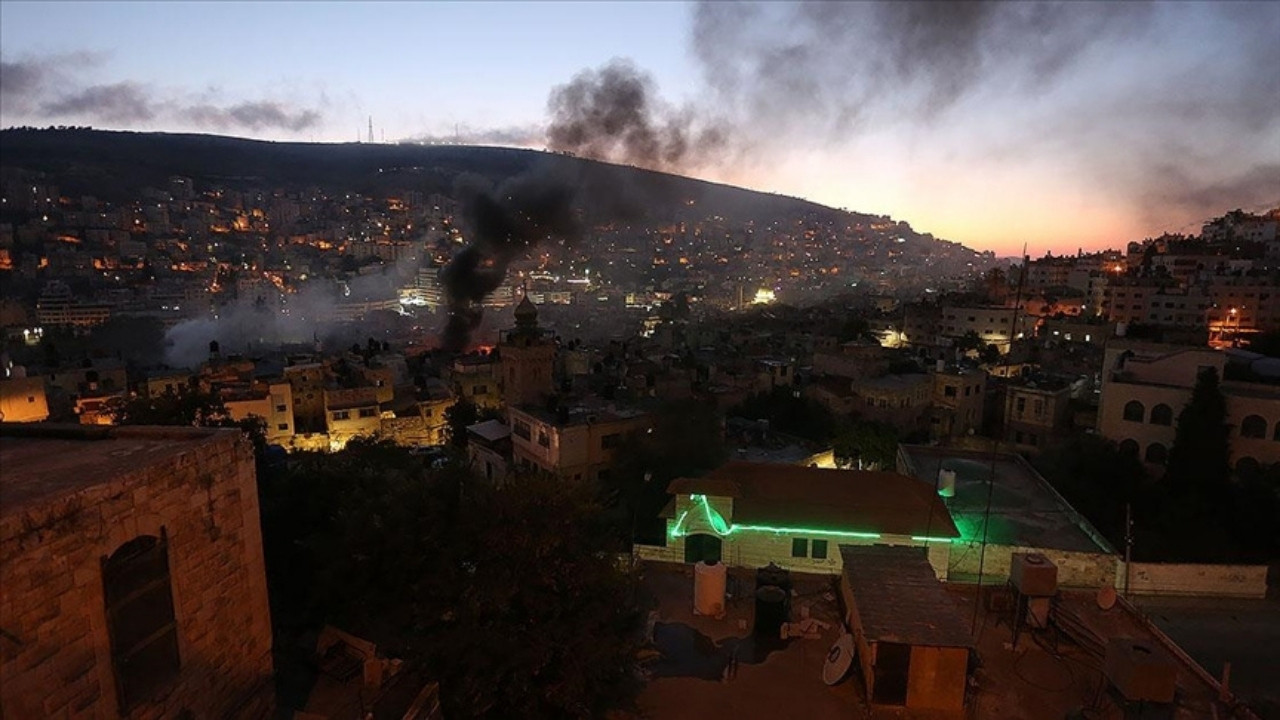 İsrail ordusu Nablus'taki Eski Şehir'i kuşattı!