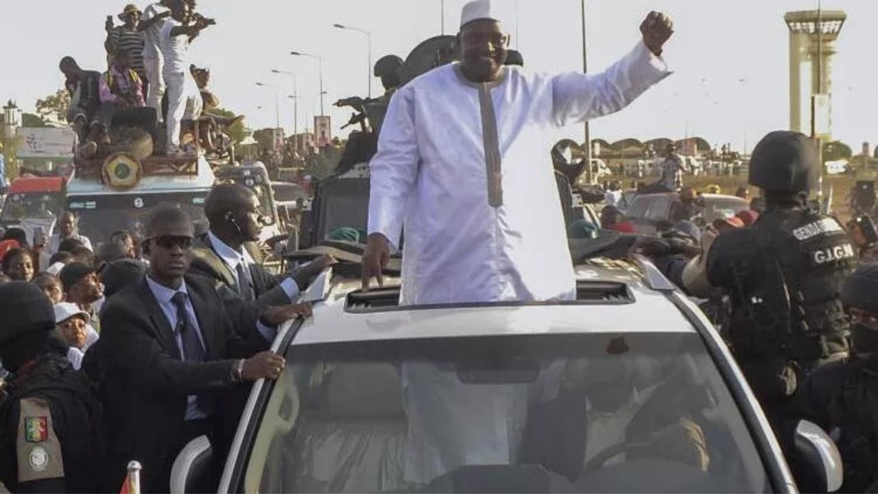 Gambiya'da darbe girişimi engellendi!