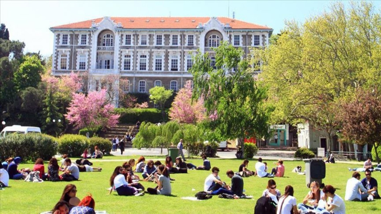 Boğaziçi Üniversitesi protesto davası: 12 beraat