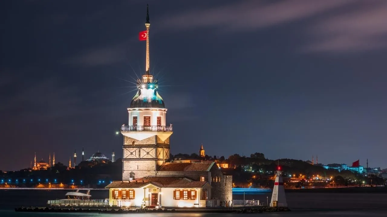 Kız kulesi ne zaman açılıyor? Bakan Ersoy açıkladı!