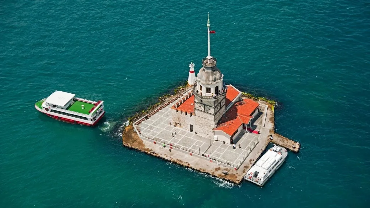 Kız kulesi ne zaman açılıyor? Bakan Ersoy açıkladı!