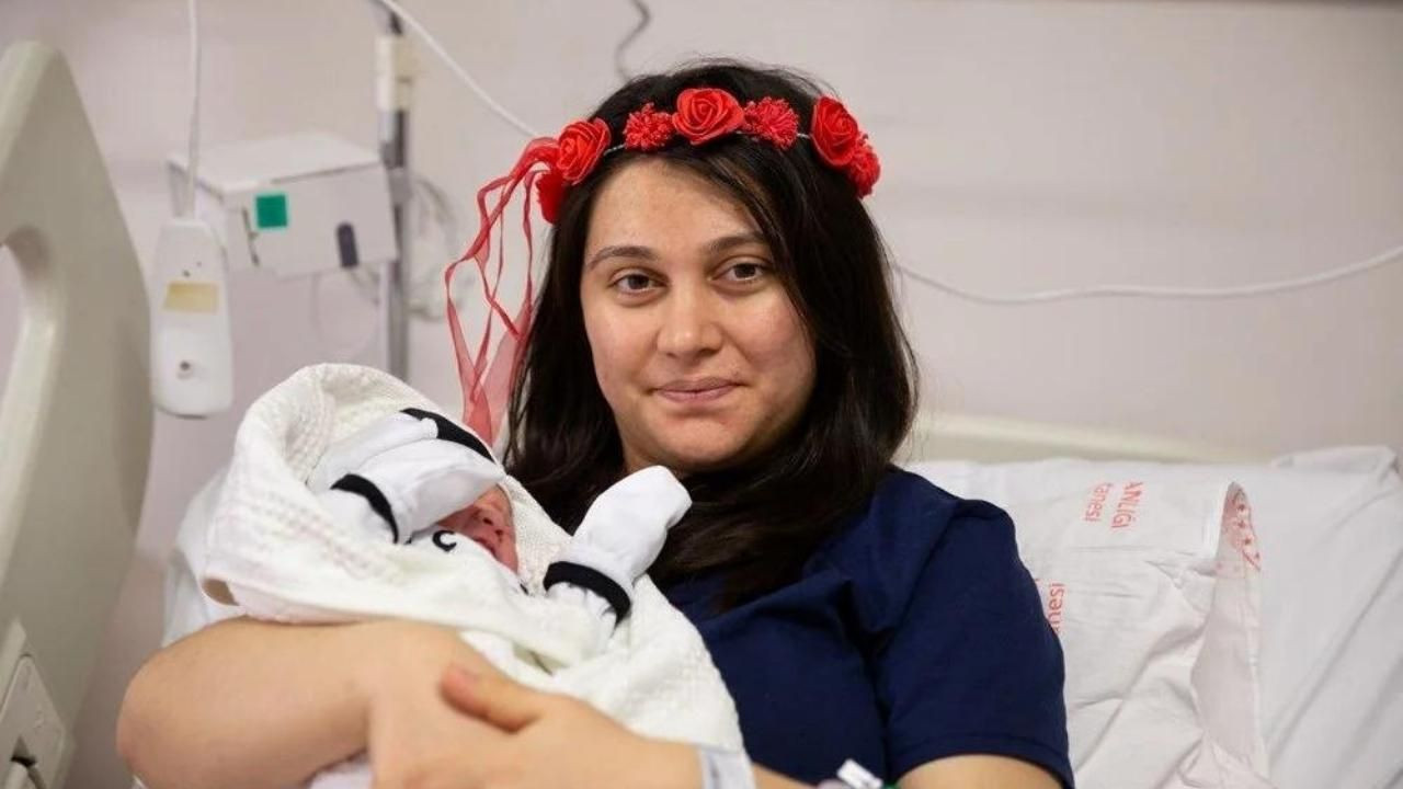 Yeni yılın ilk bebekleri dünyaya geldi - Sayfa 6