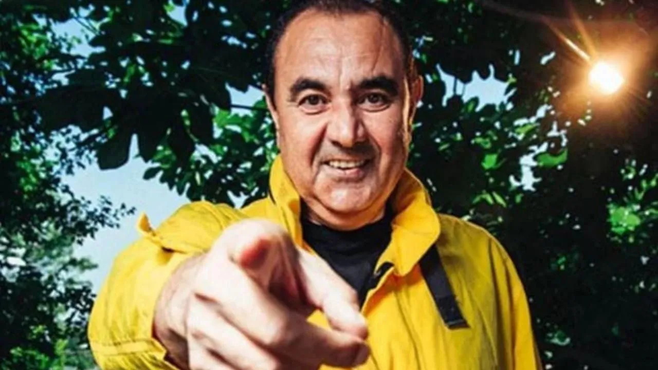 Sadettin Teksoy'un son hali! Sarı montuyla tekrar ekranda!