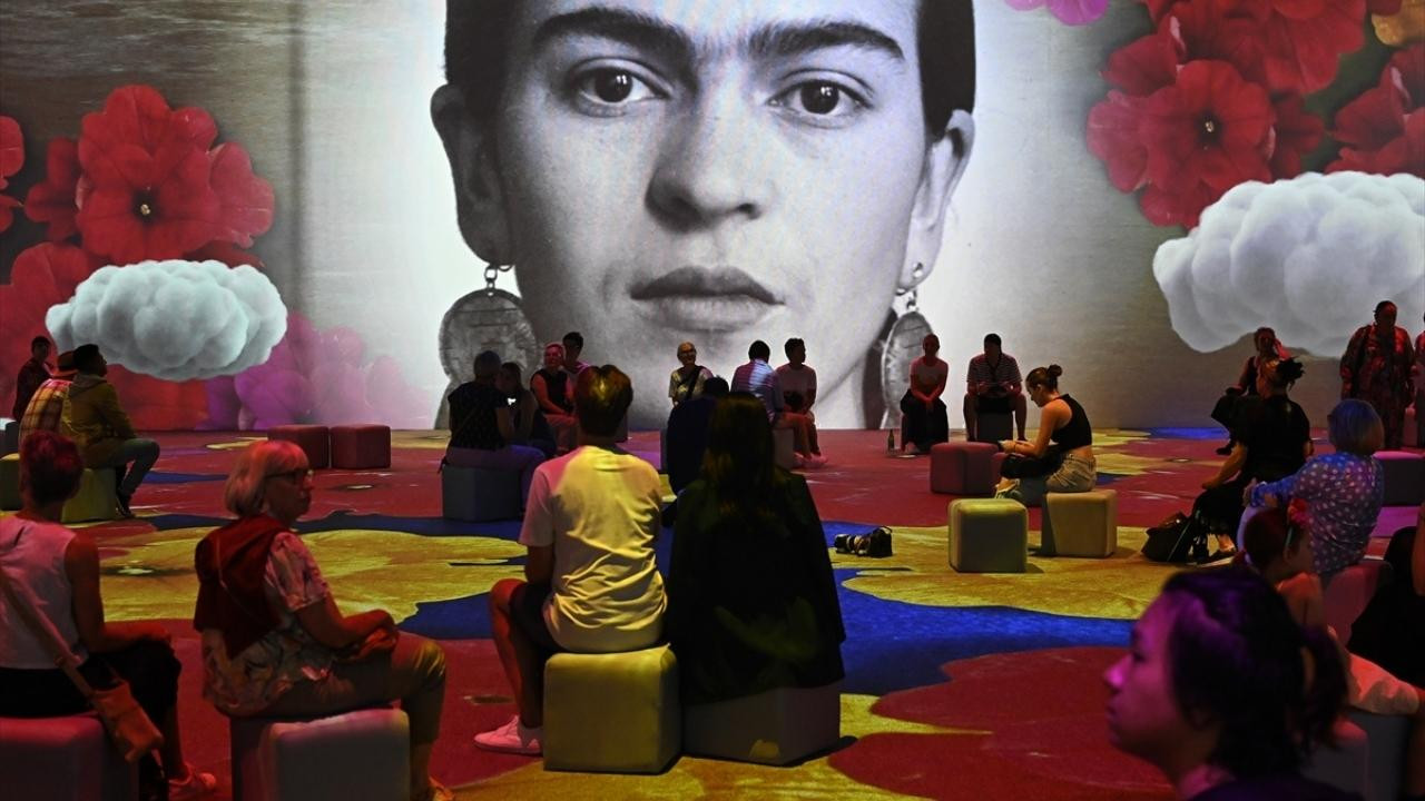Sidney'de dijital Frida Kahlo sergisi