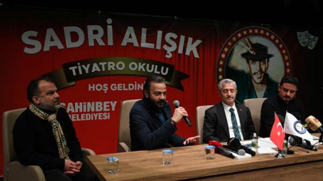 Gaziantep'te Sadri Alışık Tiyatro Okulu açıldı