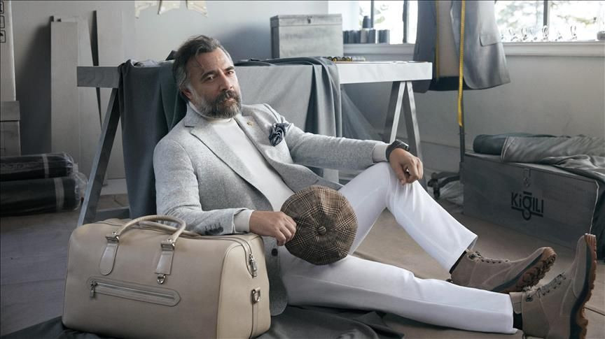 EYT hangi ünlü isimlere vurdu? - Sayfa 11