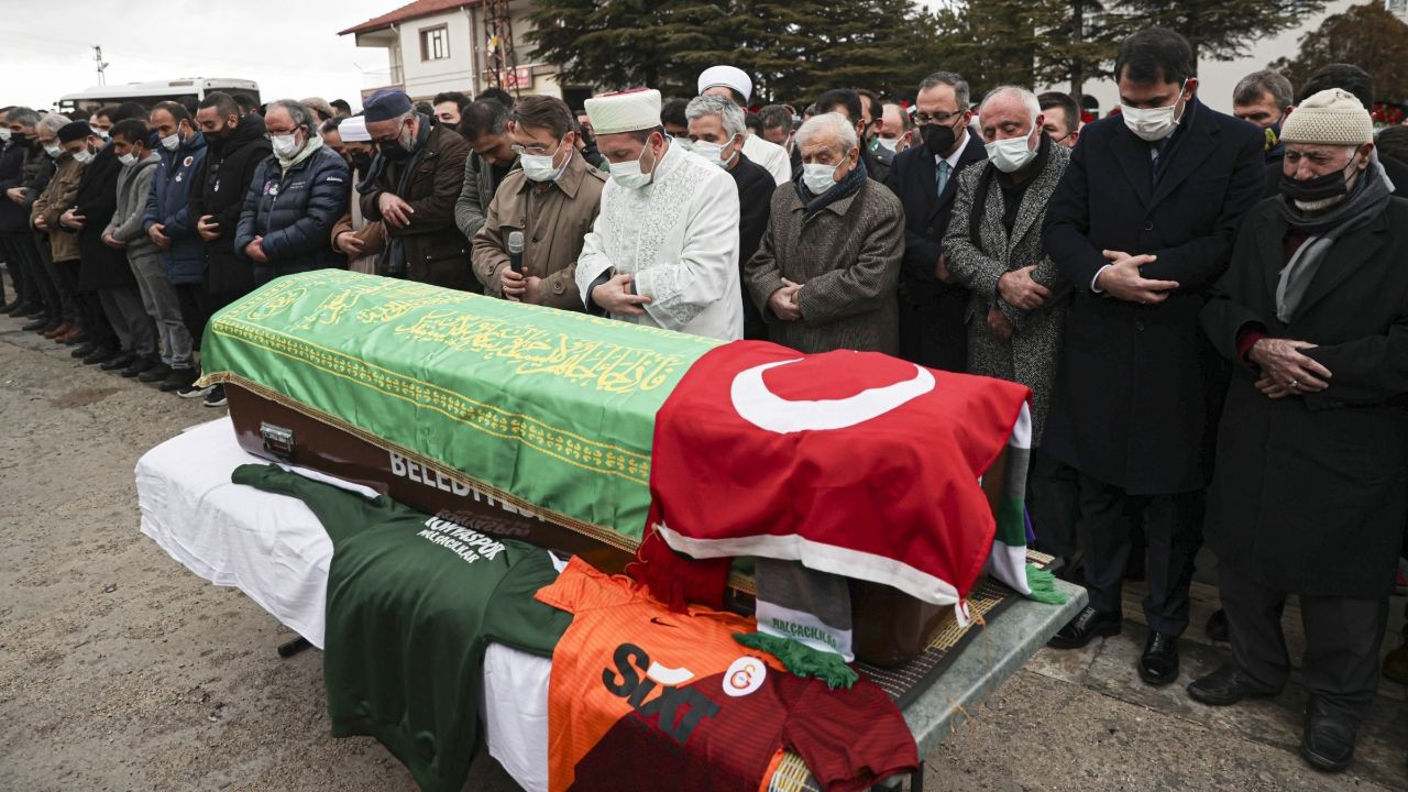 Türk futbolunun beyefendisi: Ahmet Çalık - Sayfa 6