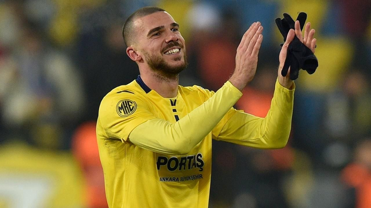 Süper Lig'in ilk yarısının vazgeçilmez isimleri! - Sayfa 11