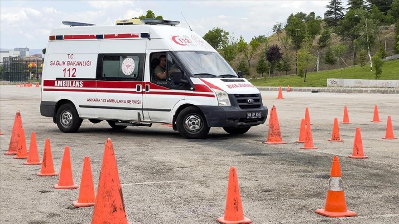 Ankara'da 3 kişi otomobilde ölü bulundu