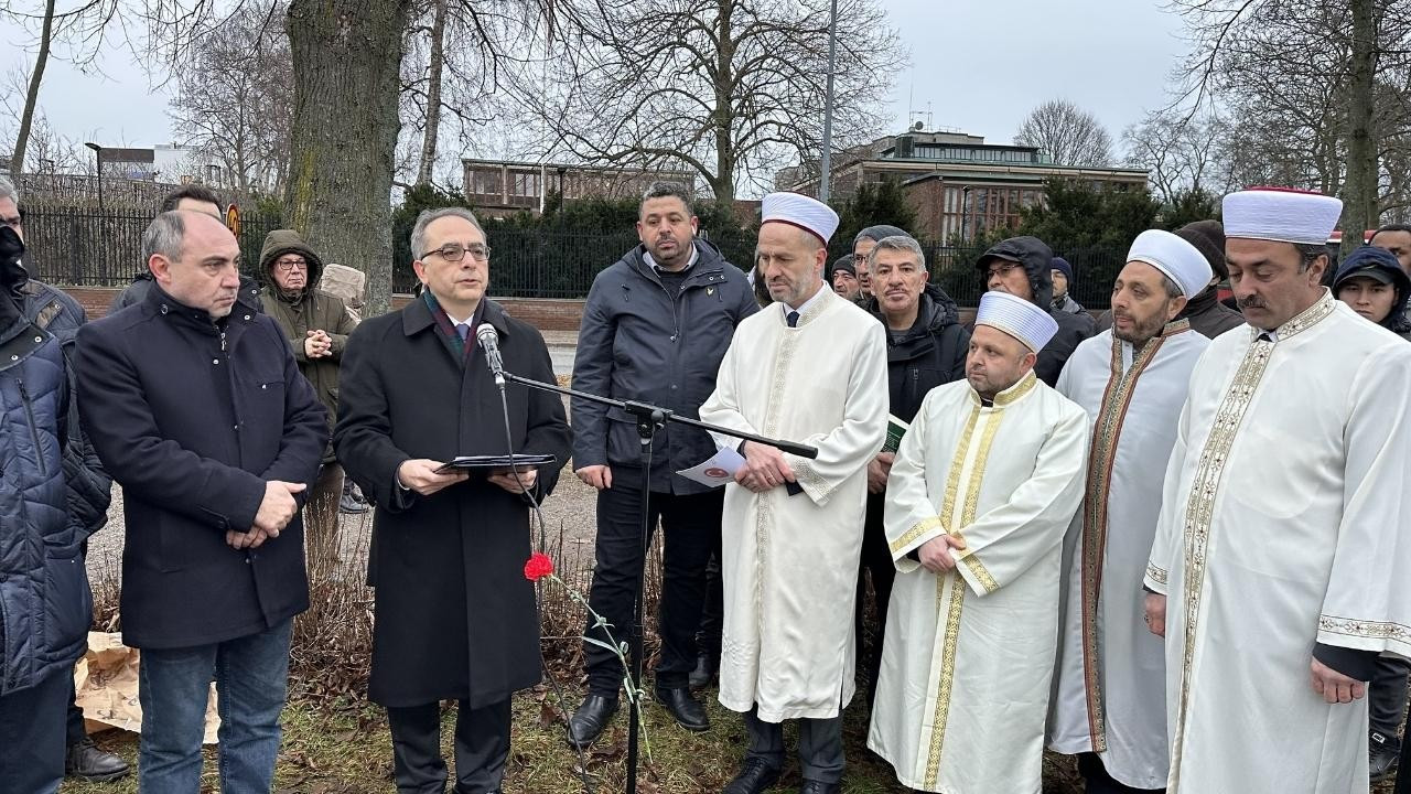 İsveç'te Kuran-ı Kerim'e saygı programı düzenlendi