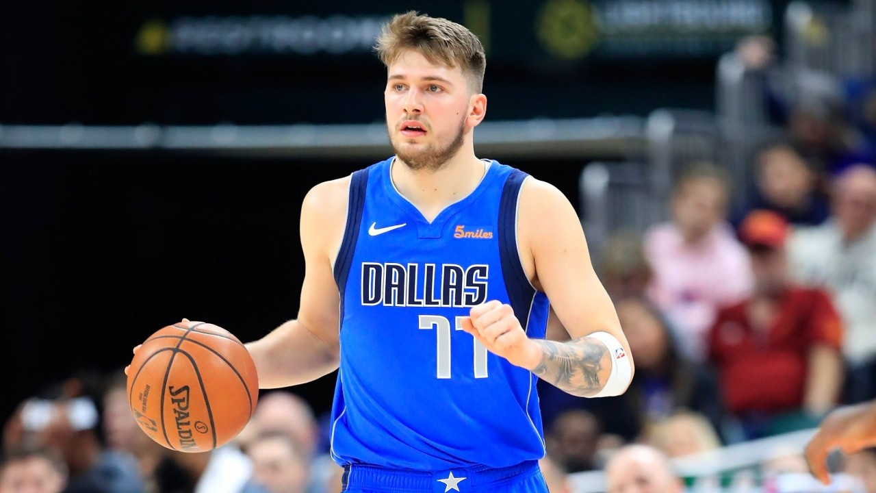 NBA'de Luka Doncic sakatlıktan 53 sayıyla döndü!