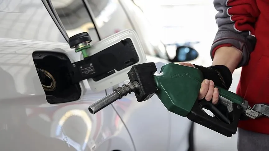 LPG'ye zam, motorine indirim!