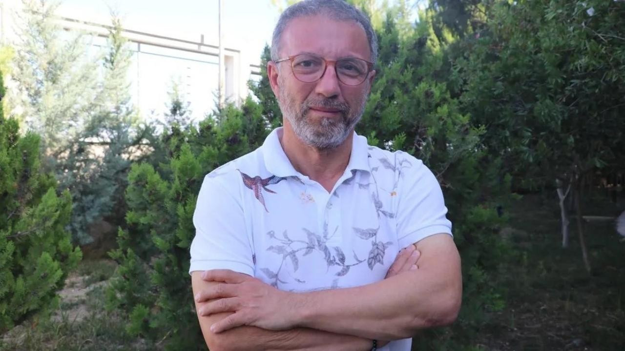 Atsu ve Taner Savut enkaz altında