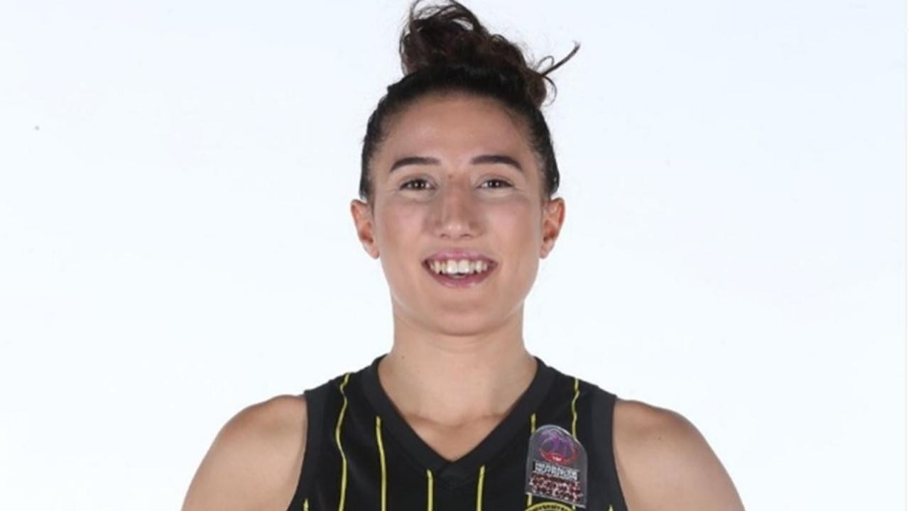 Milli basketbolcu Nilay Aydoğan enkaz altında!