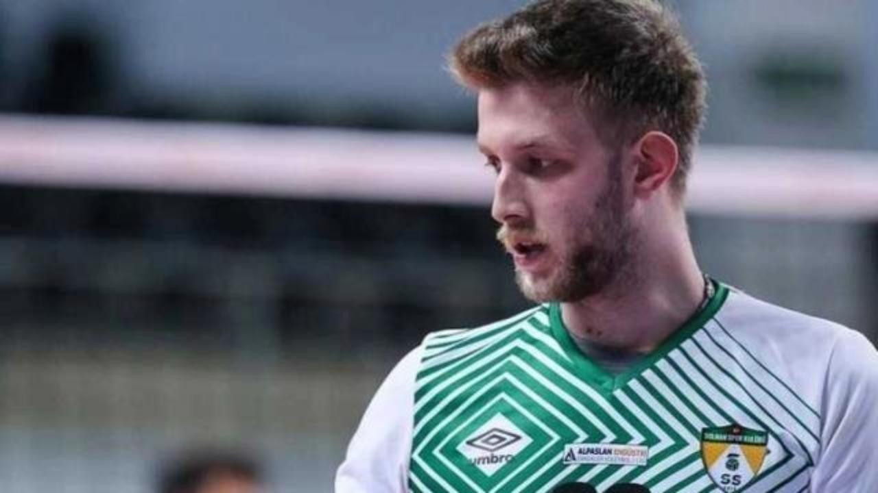 Milli voleybolcu hayatını kaybetti
