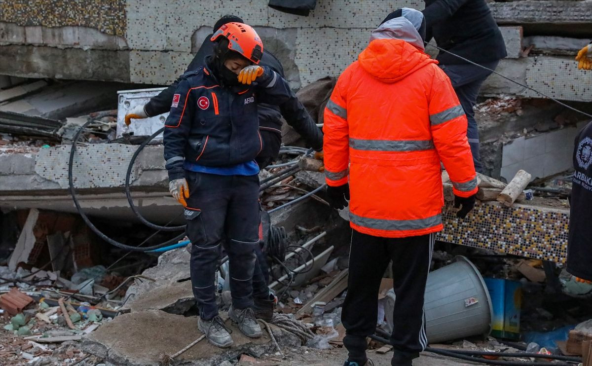Arama Kurtarma çalışmalarının kadın kahramanlarından bazı kareler! - Sayfa 9