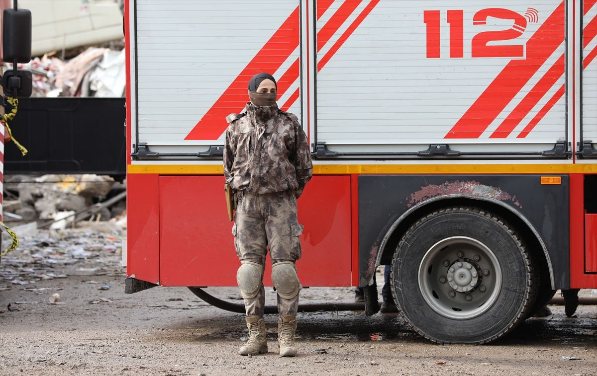 Arama Kurtarma çalışmalarının kadın kahramanlarından bazı kareler! - Sayfa 11