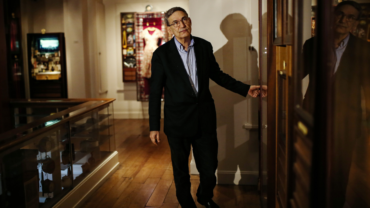 Orhan Pamuk New York Times'a depremi yazdı!