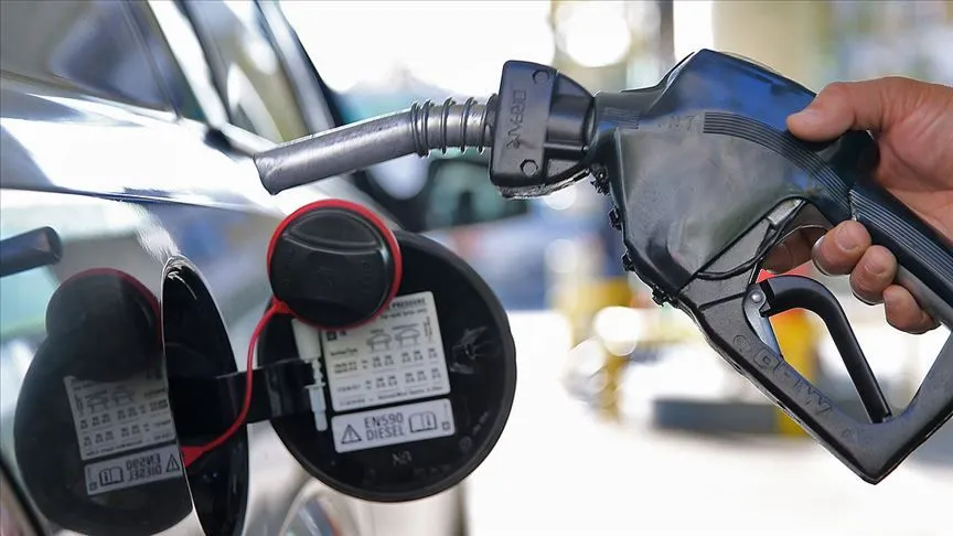 Benzin ve motorine zam geldi!