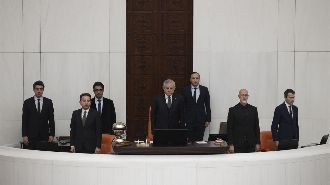 TBMM, aç-kapa yaptı!