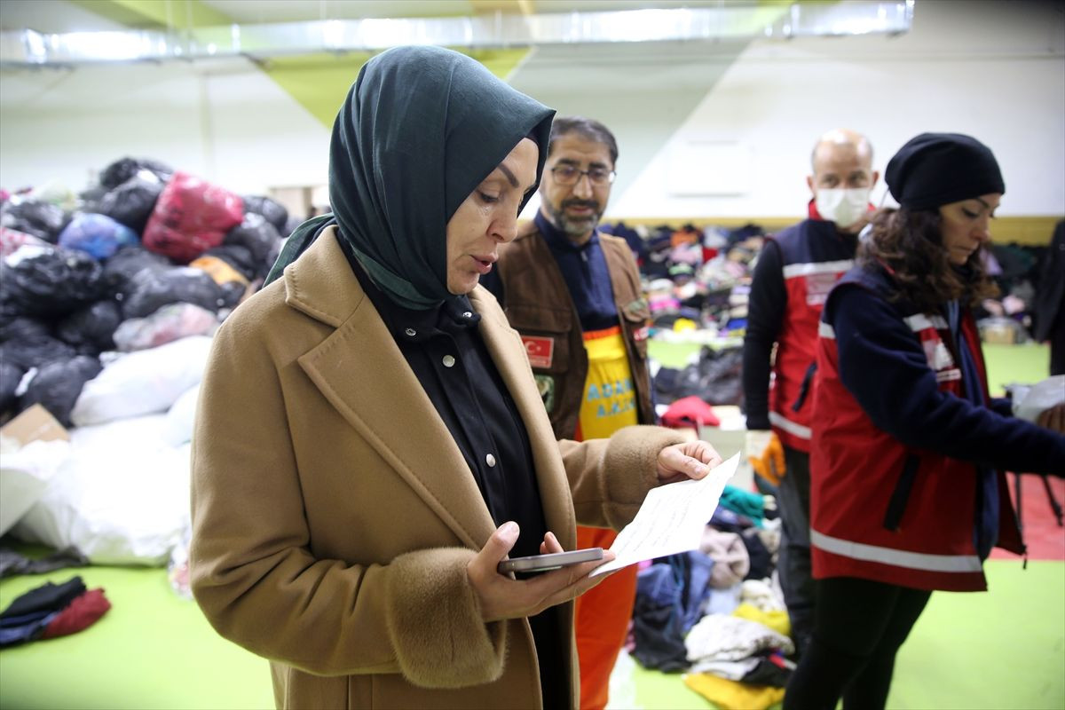 Azerbaycan'dan gelen yardımlardan çıkan notlar duygulandırdı - Sayfa 11