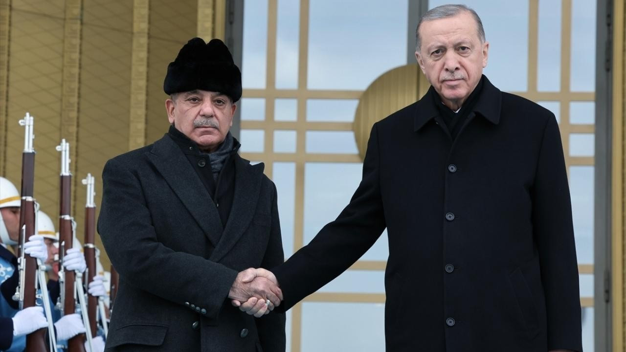 Erdoğan, Pakistan Başbakanı Şerif'i kabul etti
