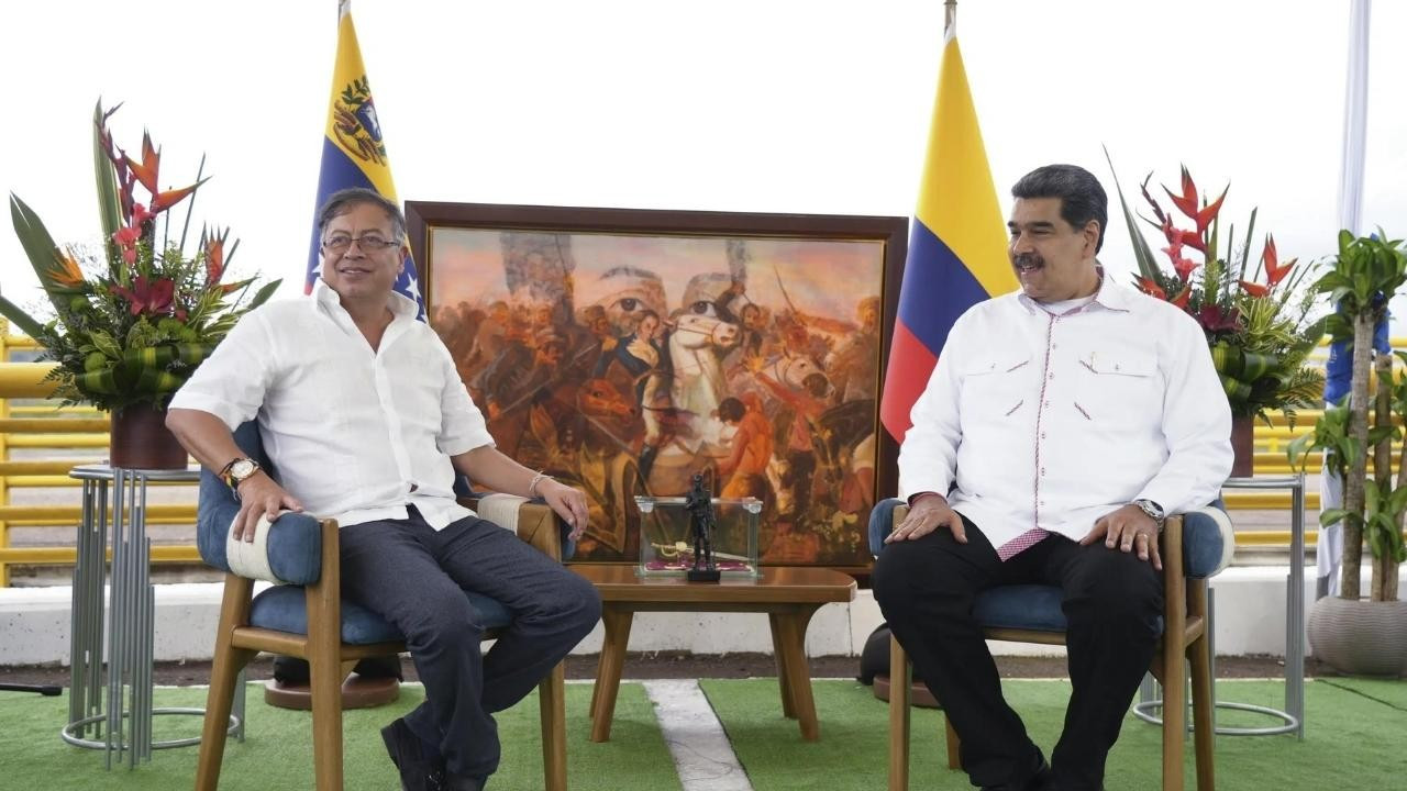 Kolombiya ve Venezuela liderleri görüştü