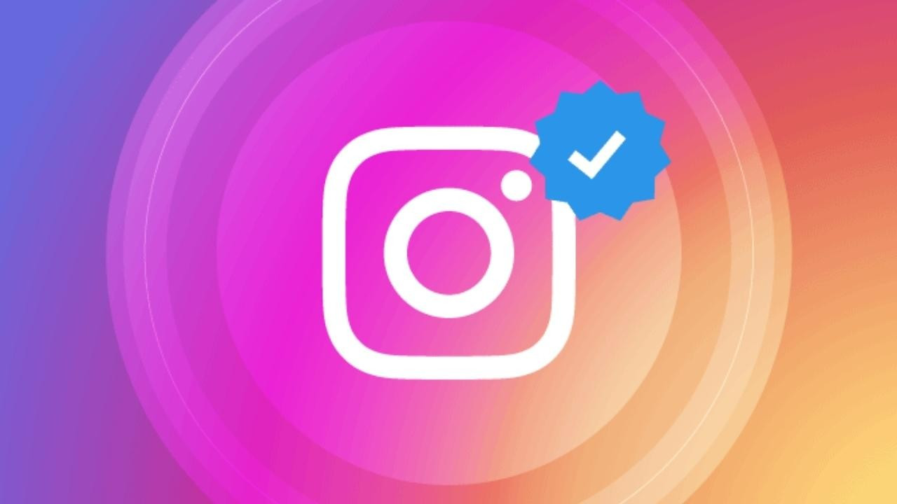 Instagram da ücretli "mavi tik" dönemi başlıyor