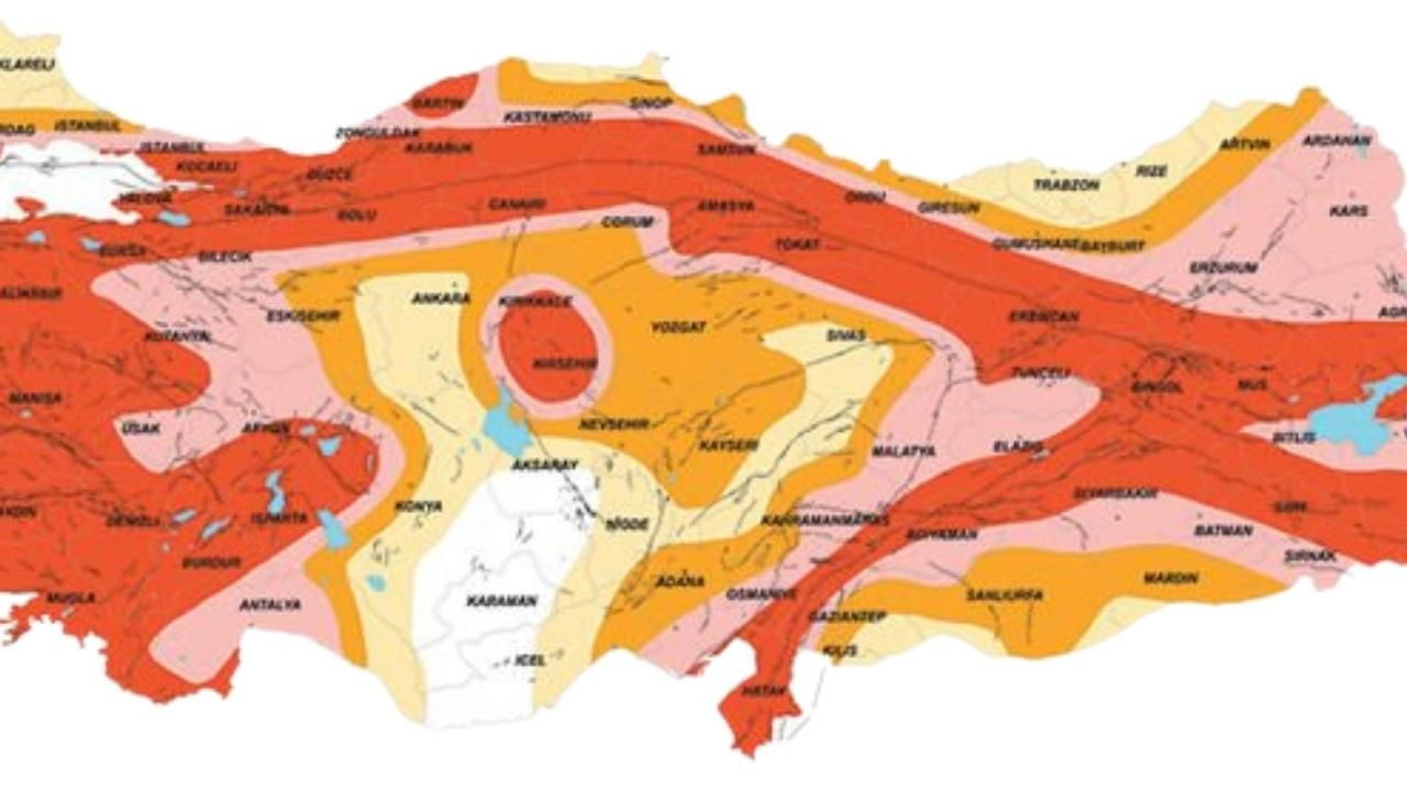 İstanbul depremi uzmanları ikiye böldü! Deprem ne zaman olacak? - Sayfa 1